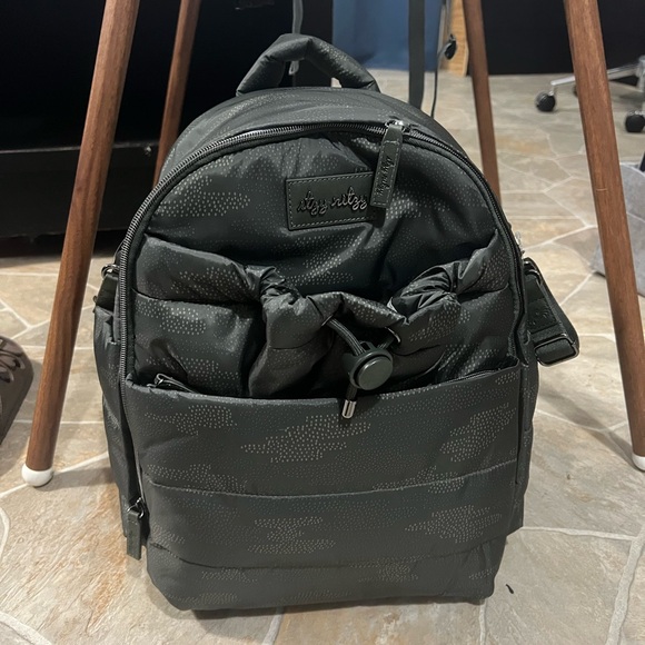 Itzy Ritzy large camo bag - Picture 1 of 1